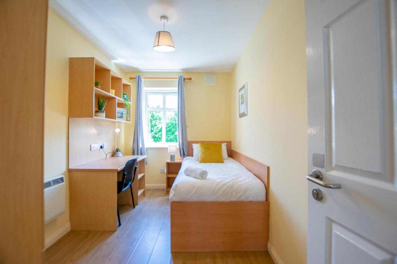 Holiday home 137 - The Townhouse At Gort Na Coiribe By Shortstays